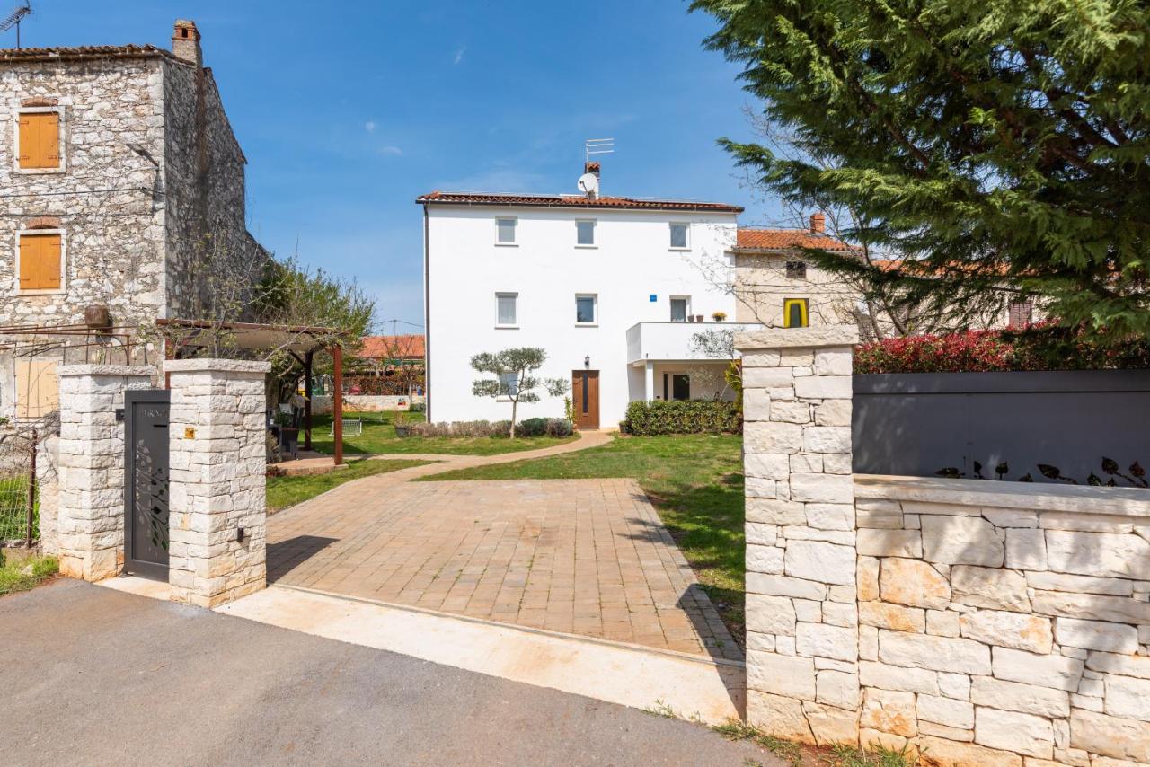 The Village Novigrad  Exterior photo