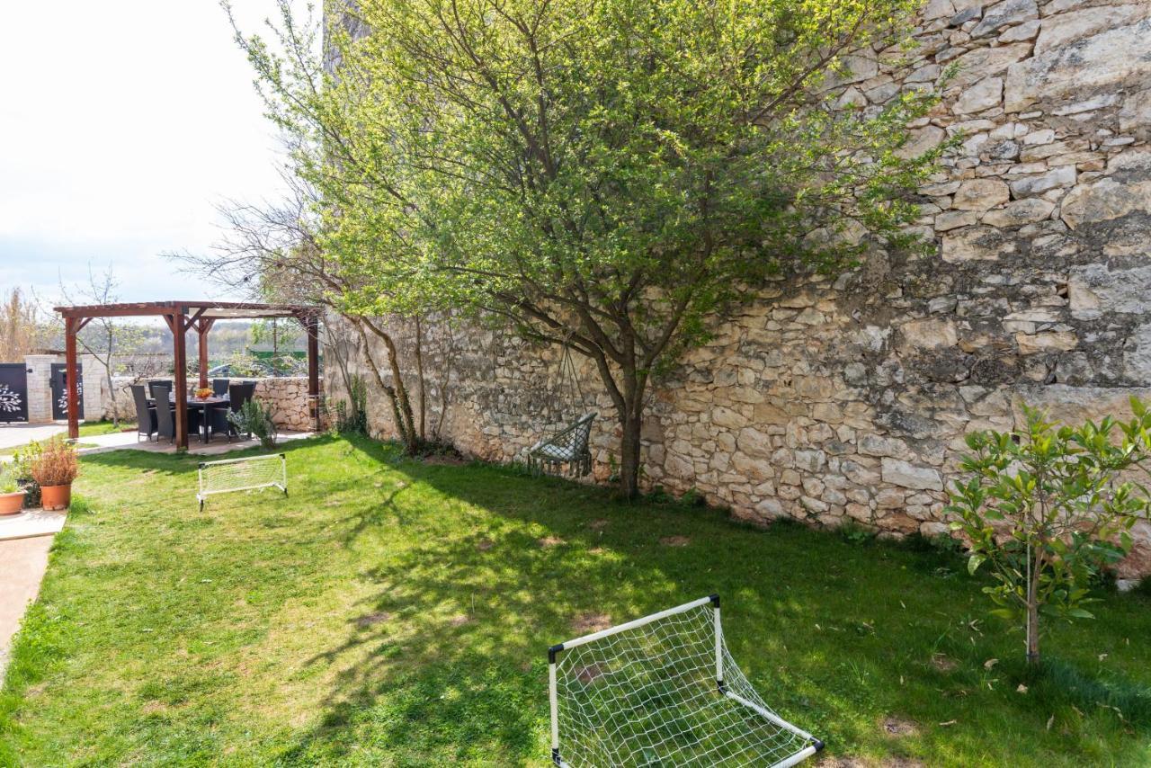 The Village Novigrad  Exterior photo